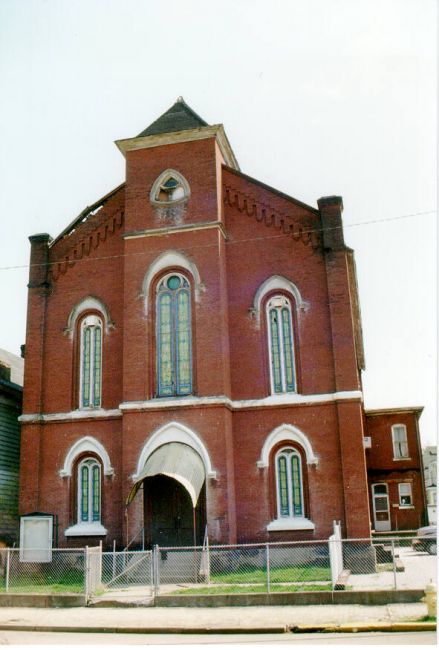 Old Thomson Methodist Church, 1970s-195, 24-26 South Broadway, Wheeling Island. Photo by James Janos, 1998.