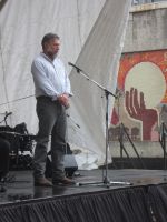 Sculptor Gareth Curtiss of Montana at the dedication ceremony on June 20, 2015.