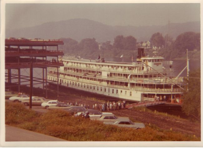 Delta Queen at Wheeling