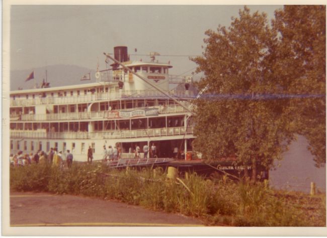 Delta Queen at Wheeling