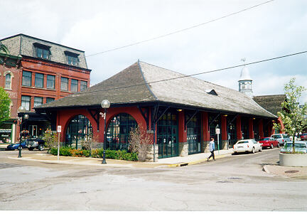 Centre Market (Lower Building), Photography by James Janos, 1998.