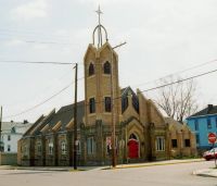 St. Luke's Episcopal Church, 200 S. Penn. St., Wheeling Island. Photo by James Janos, 1999.